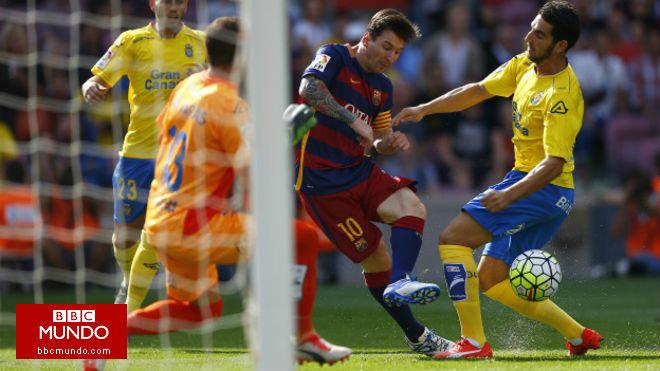 Messi se lesiona y queda fuera de juego por dos meses