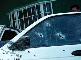 Atacan a ex alcalde de Apatzingán, Michoacán