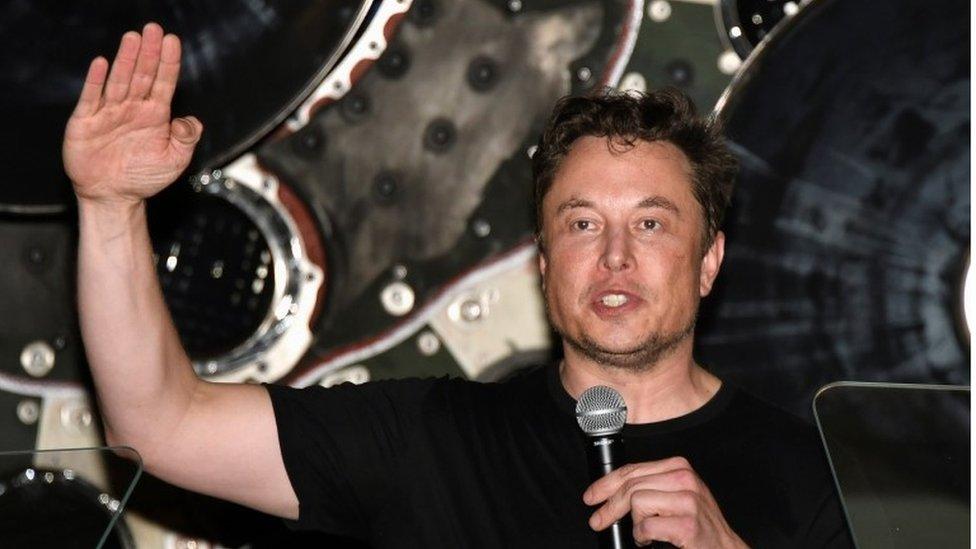 Elon Musk: dónde ha invertido su fortuna el controvertido multimillonario (además de en Tesla y SpaceX)