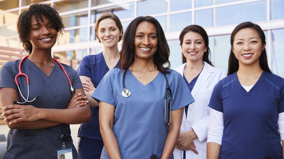 Día Internacional de la Mujer: cuáles son los 6 únicos países que otorgan a hombres y mujeres los mismos derechos económicos