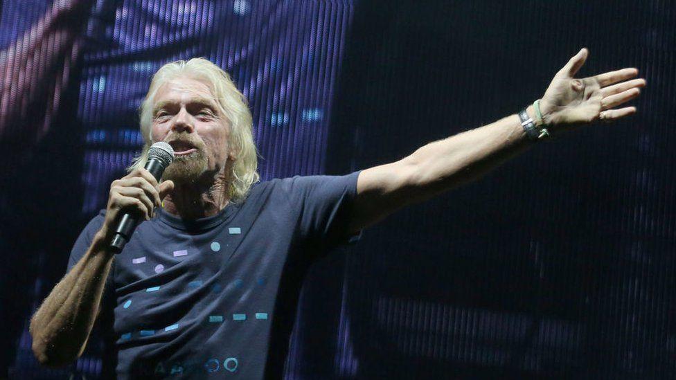“Venezuela Aid Live” vs. “Hands off Venezuela”: ¿por qué el multimillonario Richard Branson organizó un festival de música para enviar ayuda a Venezuela en oposición a Nicolás Maduro?