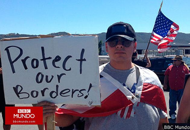 “Los migrantes traen enfermedades”, afirman manifestantes en EU