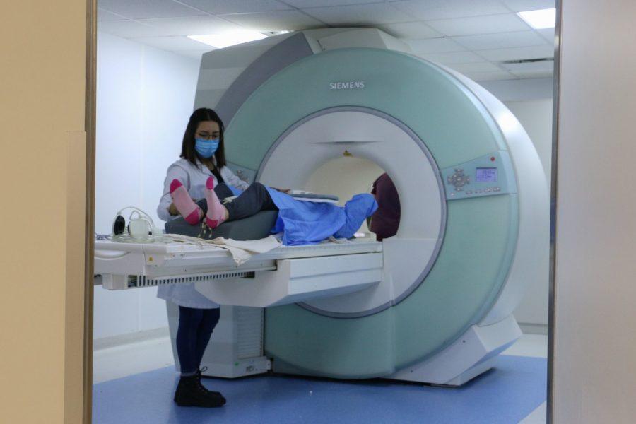 Embarazo, envenenamientos y traumatismos son las principales causas de visita en consultorios particulares: Inegi