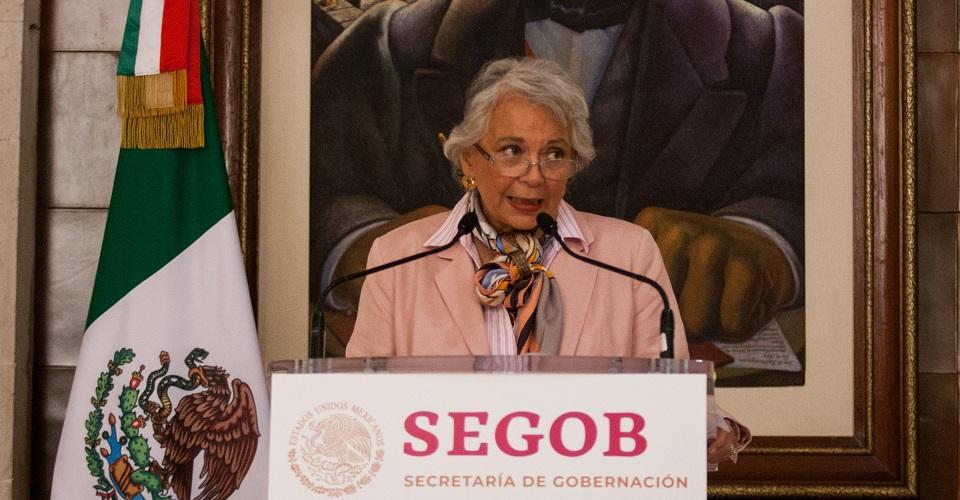 Gobernación dialoga con grupos de autodefensa y dice que están dispuestos a entregar las armas