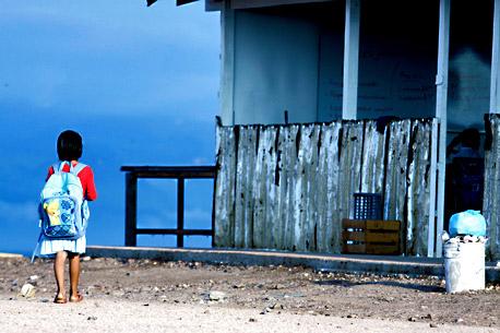 Mejoran indicadores sociales pero aumenta la pobreza: Coneval