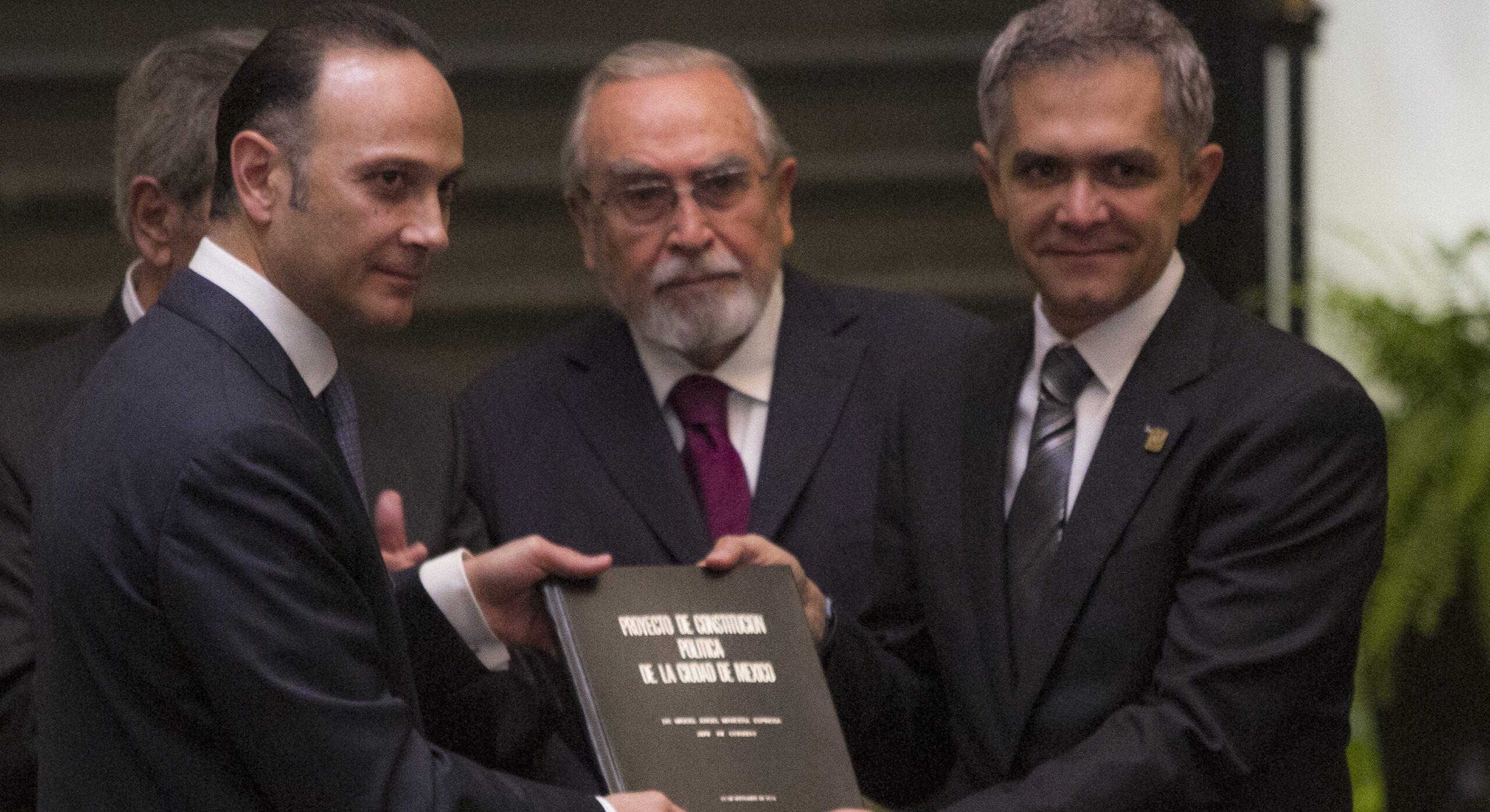 La Suprema Corte acepta acciones de inconstitucionalidad contra Constitución de la CDMX