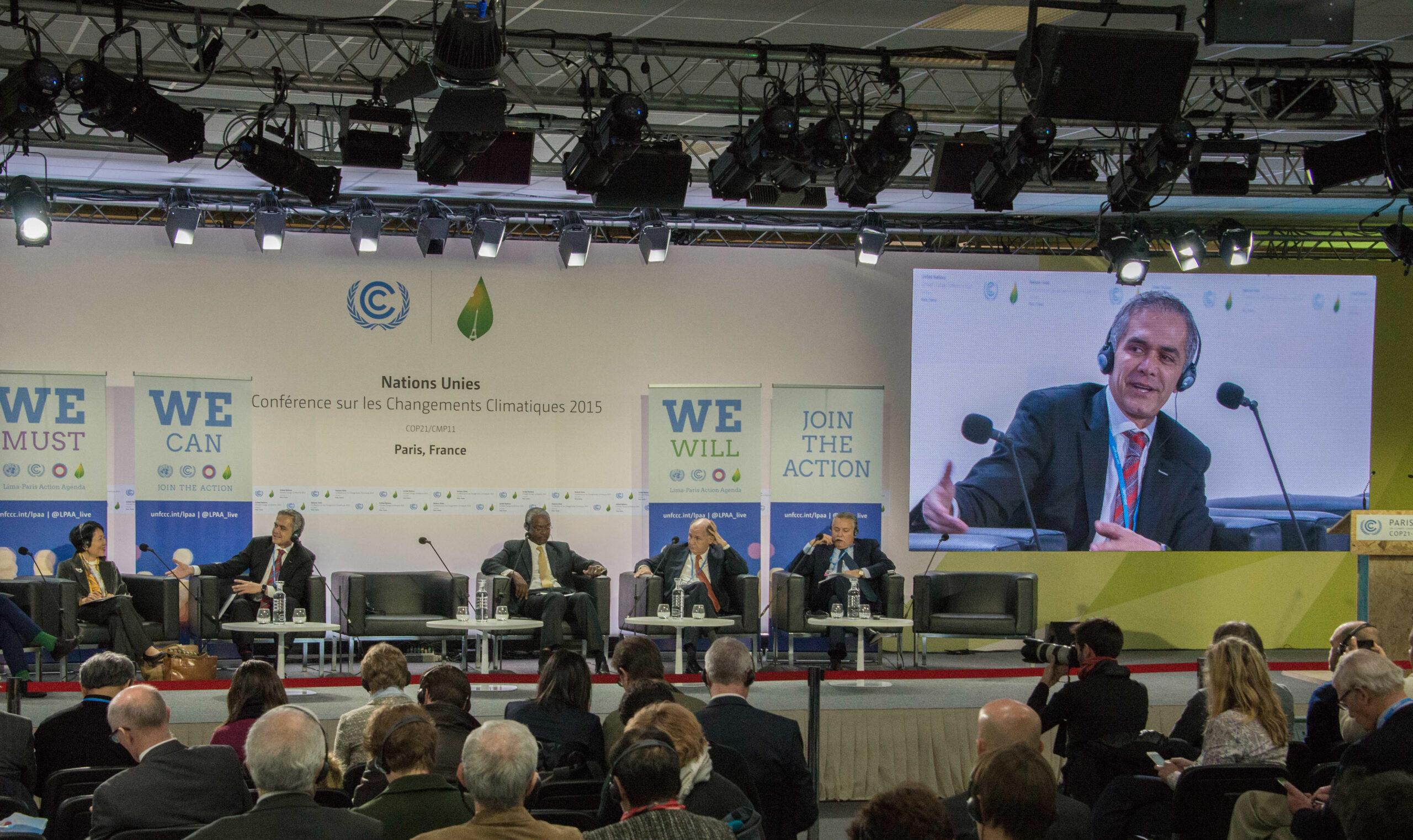 Normas de construcción sustentables e igualitarias, las acciones que expuso Mancera en la COP21