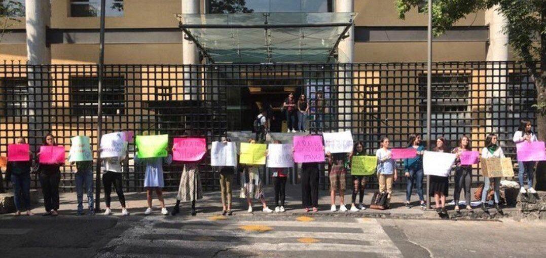 ITAM amenaza a víctimas de acoso con correrlas si hablan de procesos internos