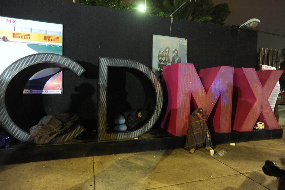 Rescatan a 19 migrantes retenidos en un hotel en la Gustavo A. Madero, CDMX