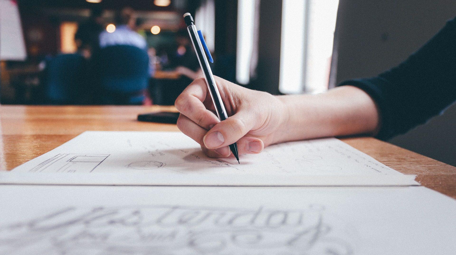 Este error ortográfico le costó a un funcionario de Bolivia hacer planas y ponerse a leer