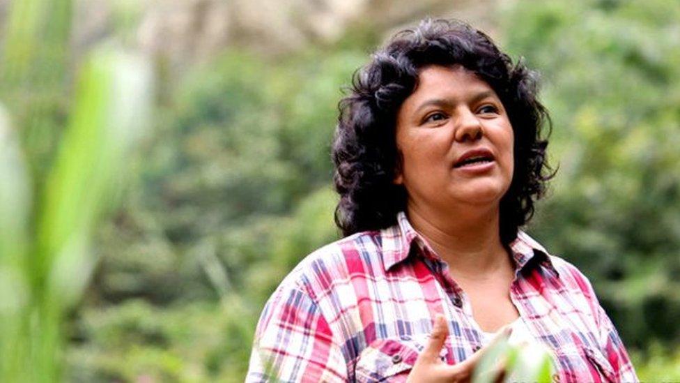 Berta Cáceres: tribunal de Honduras halla culpables a 7 hombres por el asesinato de la ambientalista hondureña