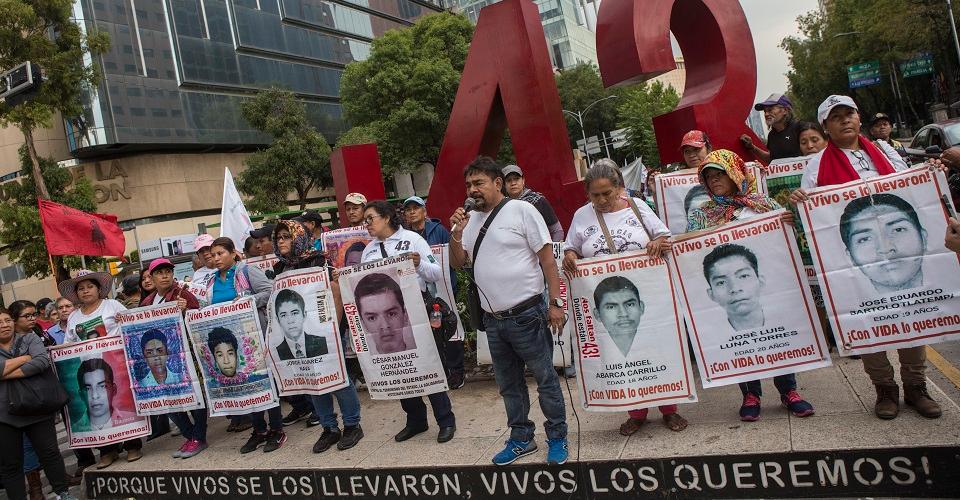 Ni la Suprema Corte puede revocar la creación de la Comisión de la Verdad en el caso Iguala, aclara tribunal