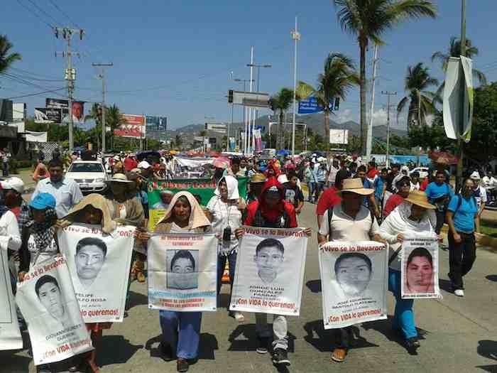 Ceteg acuerda con la Policía Federal y realizan mitin en Acapulco