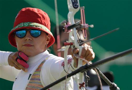 La inexperiencia de Castillo afecta a la Conade y los atletas, dice la arquera mexicana Aída Román