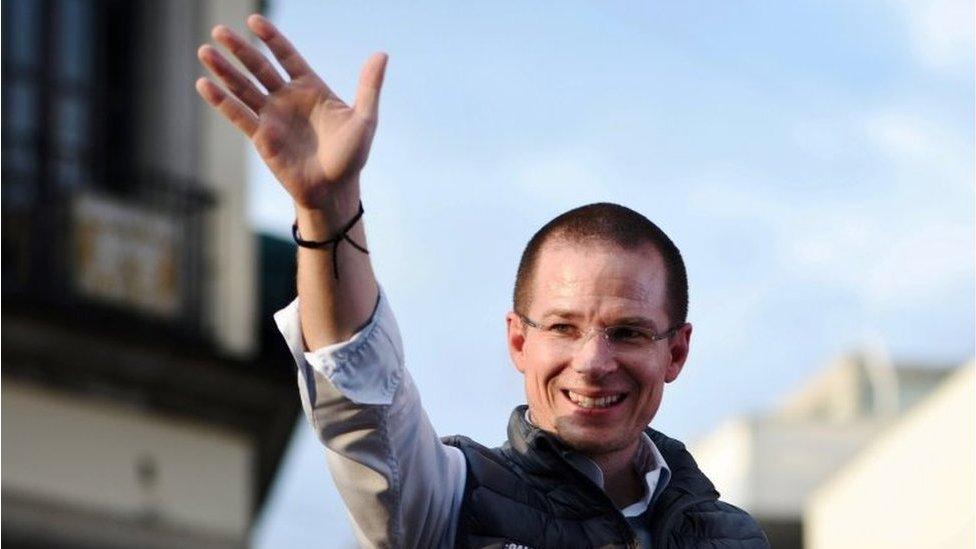 Por qué el CISEN, el servicio de inteligencia de México, está de nuevo en el centro de una fuerte polémica (y qué se debe hacer para reformarlo)