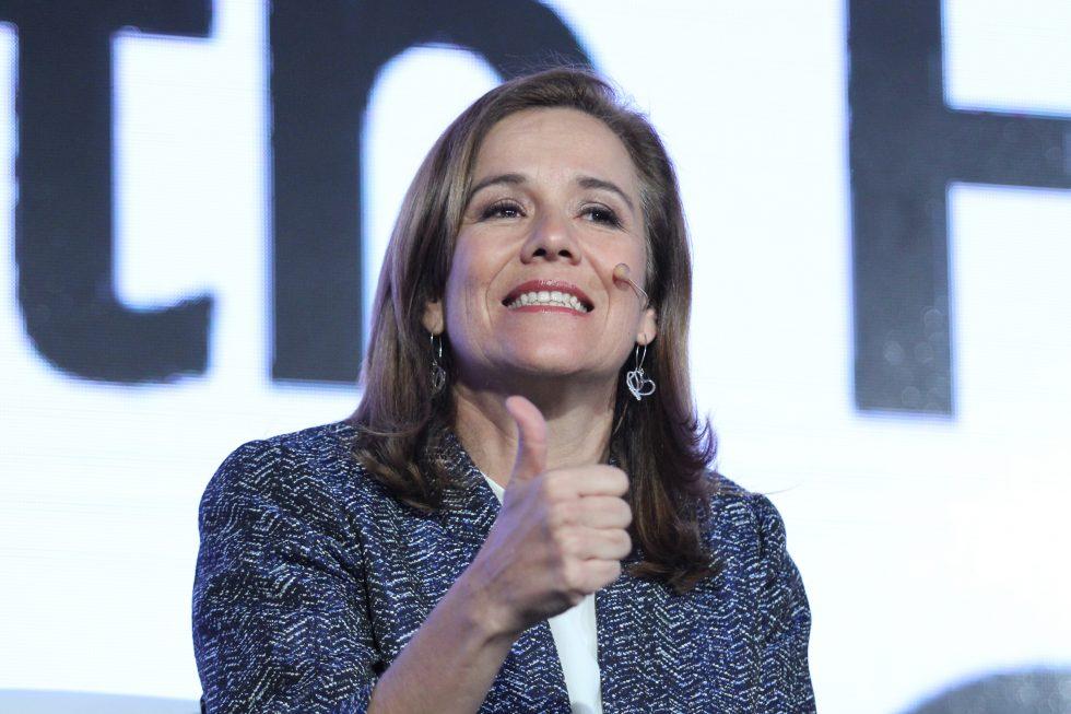 Pareja de mujeres acusa que Margarita Zavala evitó aparecer en video con ellas