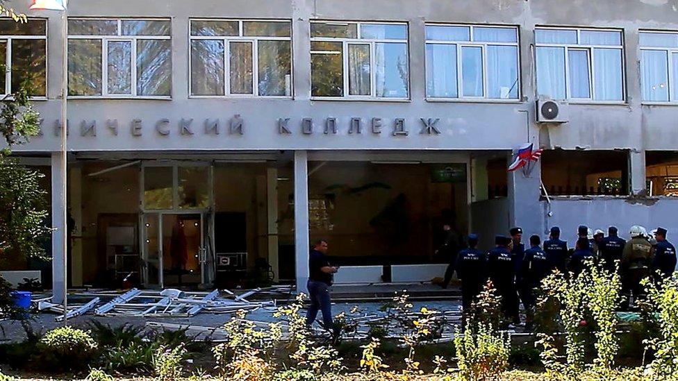 Conflicto en Crimea: ataque con bomba en universidad deja al menos 18 muertos y Rusia habla de “terrorismo”
