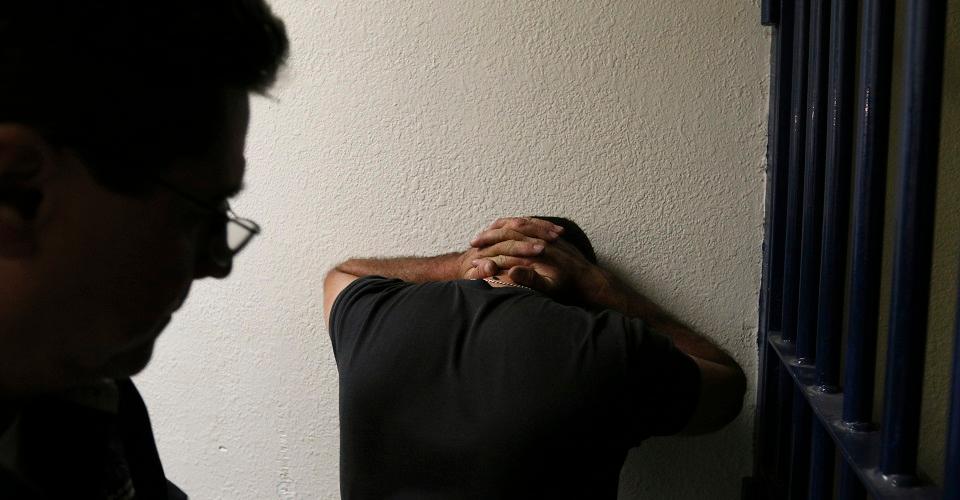 Investigar antes de encarcelar: la iniciativa alterna al dictamen de prisión preventiva automática