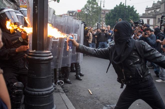 Liberan a menor detenido por marcha del “Halconazo”