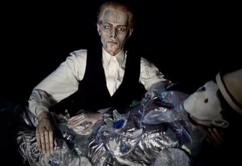 Bowie <i>by</i> Bowie