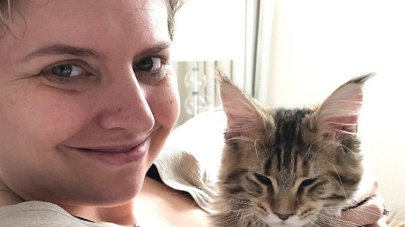 Tu muerte incumplió nuestras reglas: la asombrosa reclamación de PayPal a una usuaria que falleció de cáncer