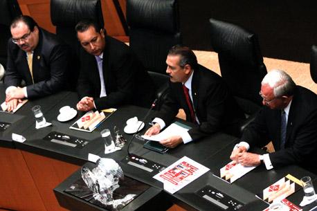 Aprueban reelección de legisladores y candidaturas ciudadanas
