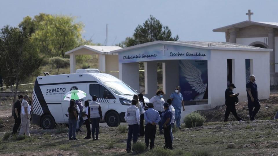 Exhuman cuerpo de Debanhi Escobar para nueva autopsia; ‘esperamos poder encontrar la verdad’: papá de la joven