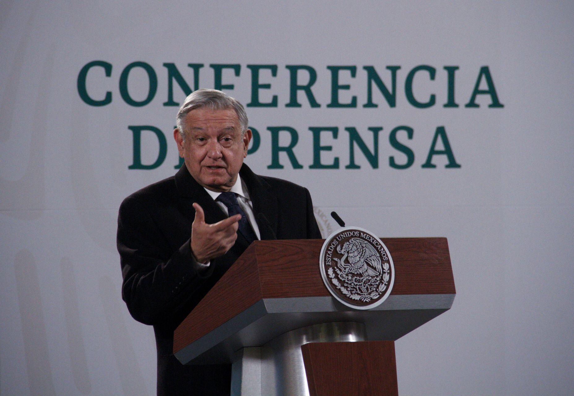 AMLO acusa a la DEA de fabricar delito a Salvador Cienfuegos y respalda su exoneración