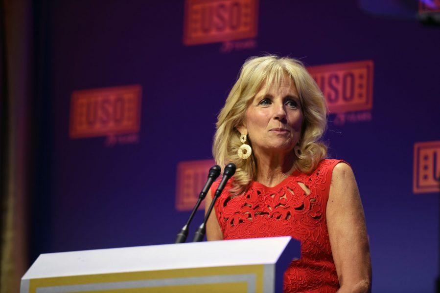 “Tan únicos como los tacos”: Jill Biden se disculpa luego de comparar a latinos con comida