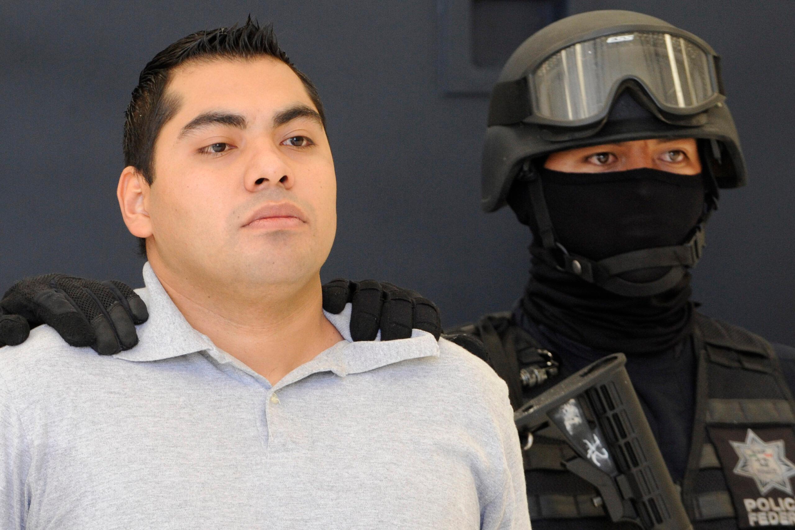 Arraigan a policía presuntamente involucrado en balacera en AICM