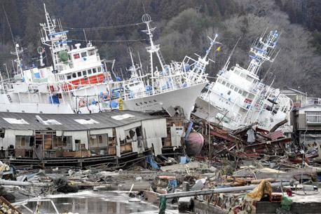 Japón ordena evacuar a otras 28 mil personas cerca de Fukushima