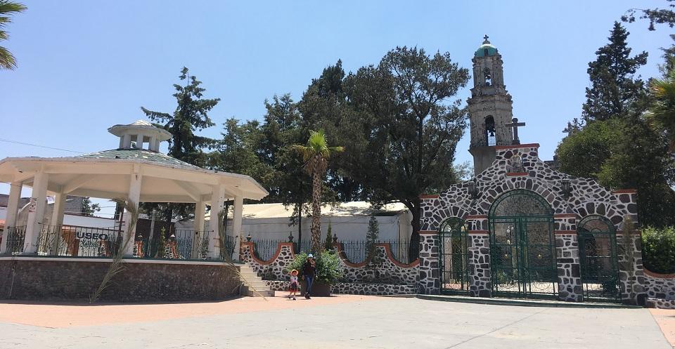 Gobierno ofreció agua, desarrollo e inversión a cambio de apoyo al aeropuerto en Santa Lucía