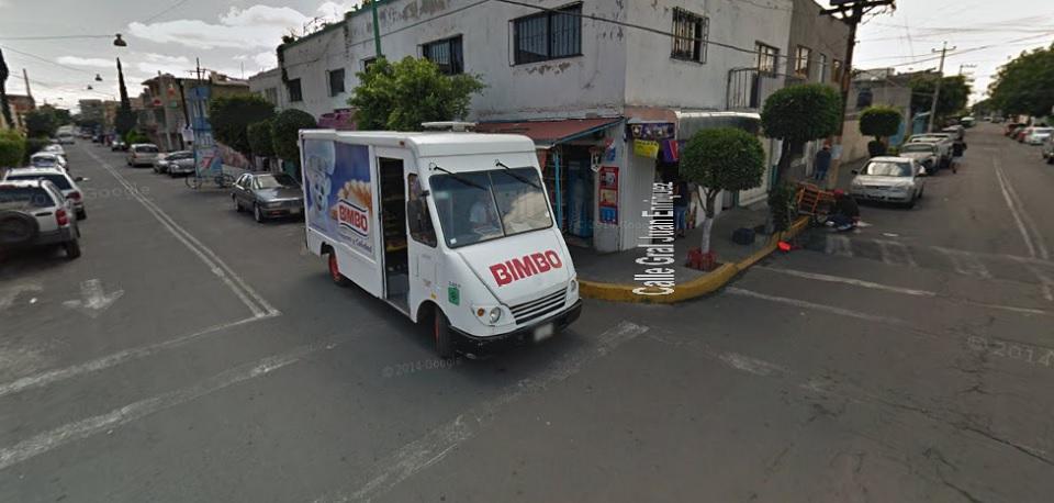 ¿Por qué y cómo grabaron el robo del repartidor de Bimbo en la tienda de un adulto mayor?