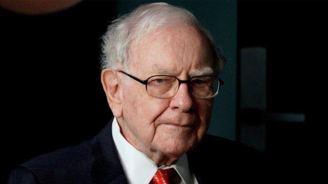 La falsa cuenta del multimillonario Warren Buffett que causó furor en Twitter con “inspiradores” mensajes