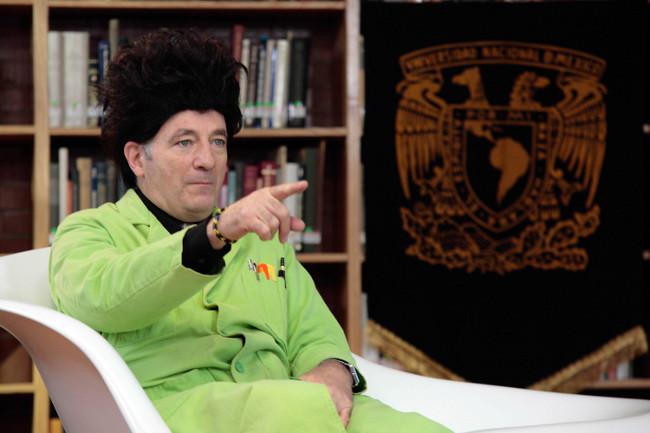 Así recibió la UNAM a Beakman