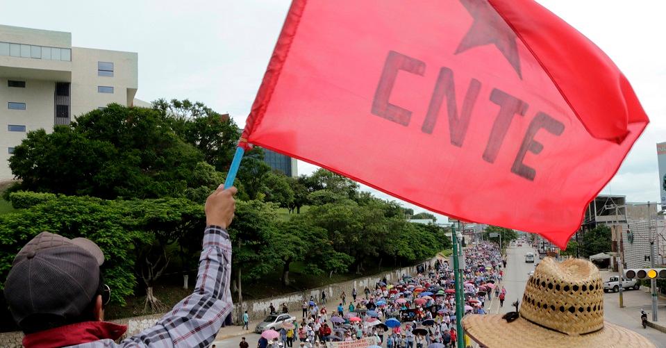 Abrogación de la reforma educativa, y no una iniciativa de ley, pide la CNTE a AMLO
