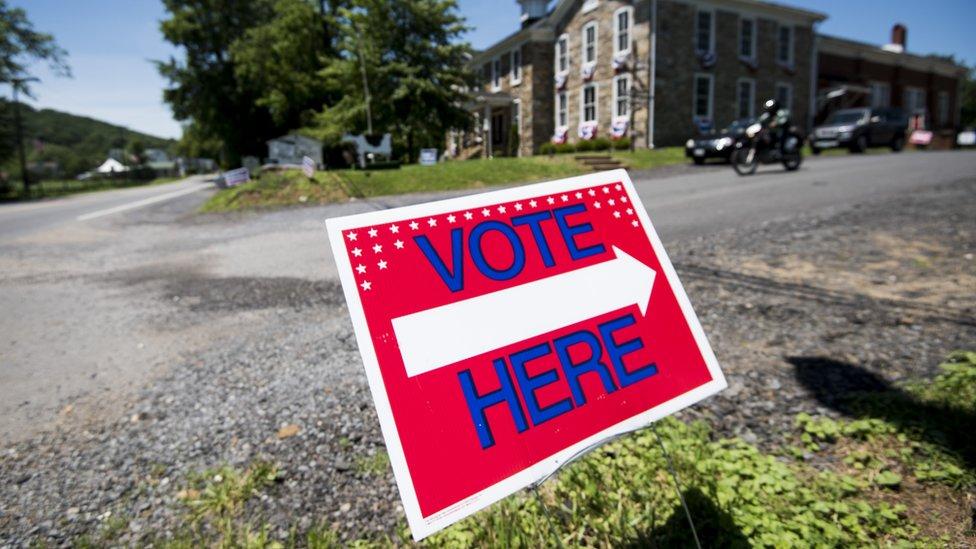 Elecciones en Estados Unidos: 4 cosas por las que las “midterms” son poco democráticas (y cómo para los pobres es más difícil votar)