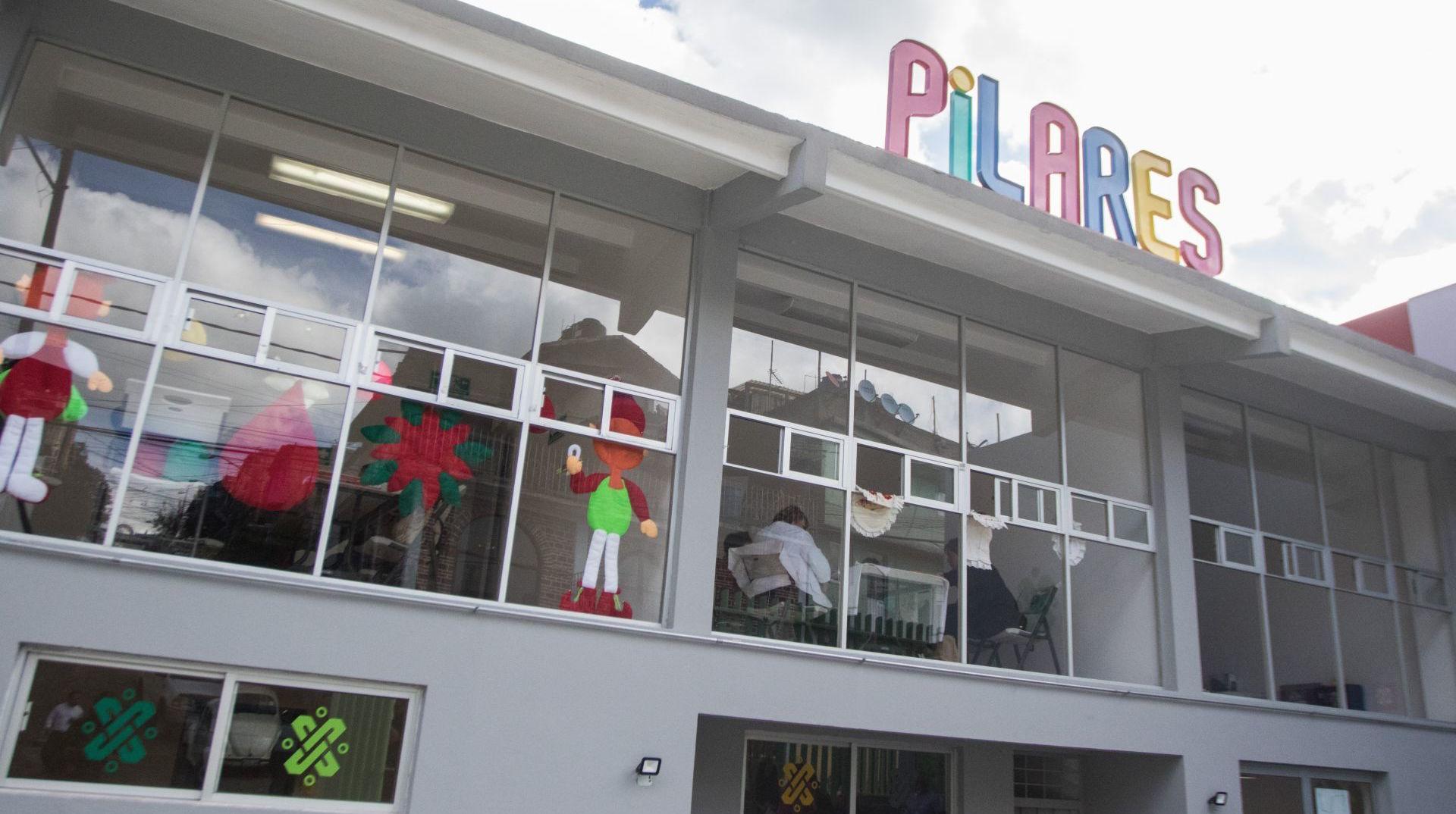 ‘No vivimos del aplauso’: Talleristas de PILARES acusan que les reducen apoyos y duplican el trabajo