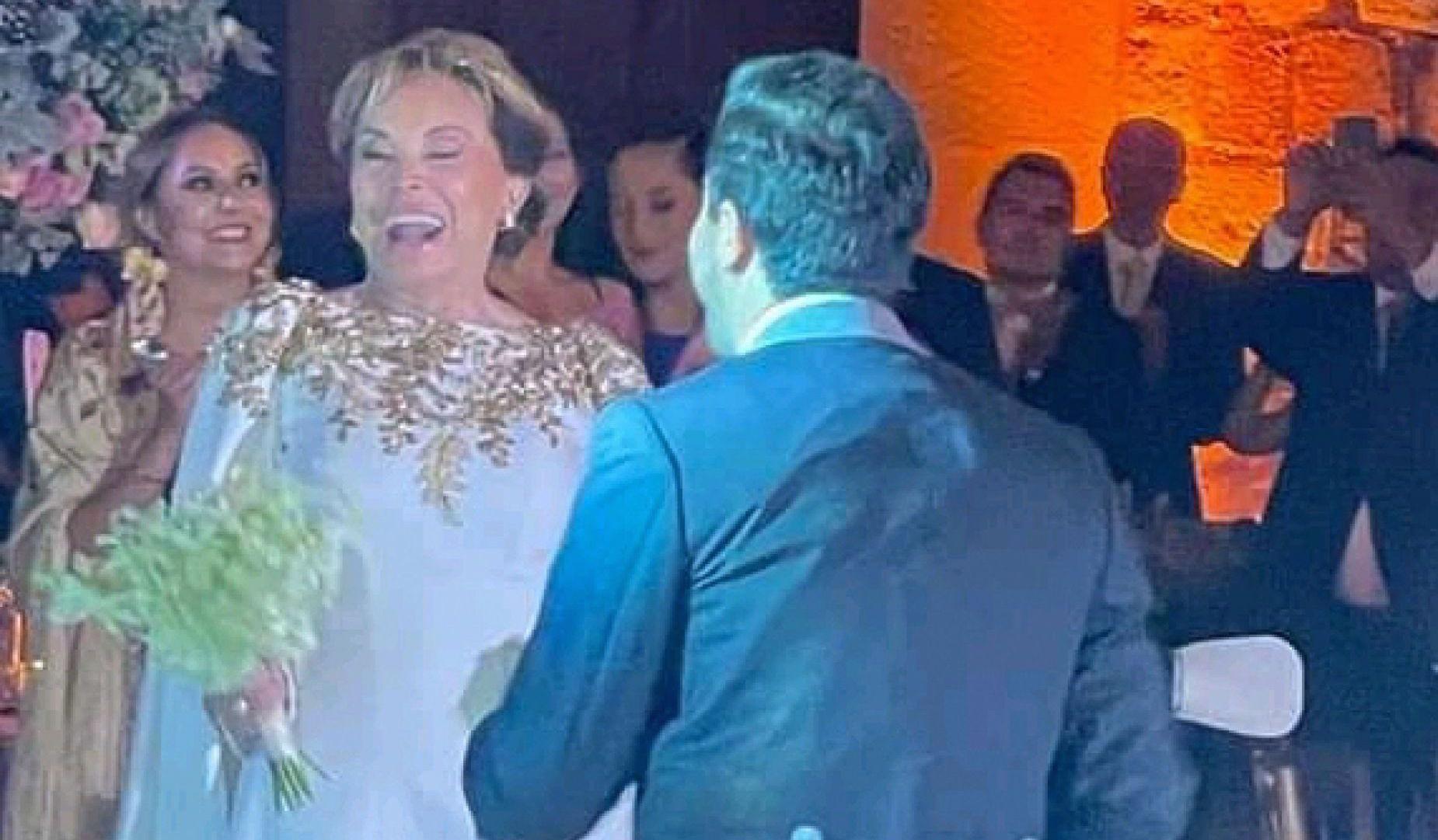 Integrantes de la CNTE intentan sabotear boda de Elba Esther Gordillo en Oaxaca