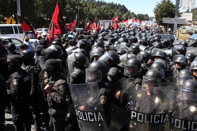 Un “fenómeno social violento” será motivo para suspender tus derechos