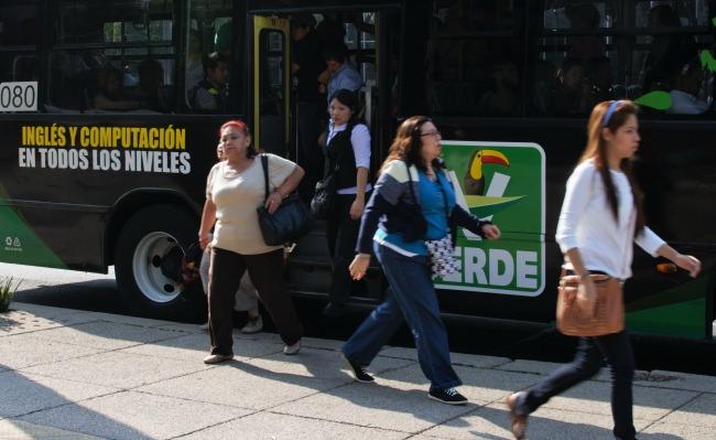 El Partido Verde rechaza haber pagado los tuits enviados por famosos