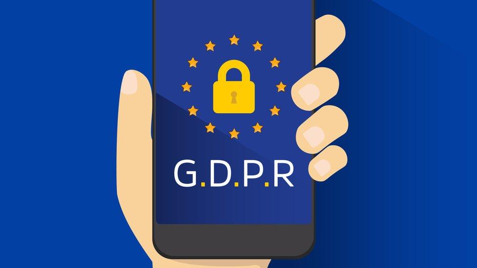 GDPR: ¿por qué quizás te están llegando estos días emails sobre el uso de tus datos personales en internet?