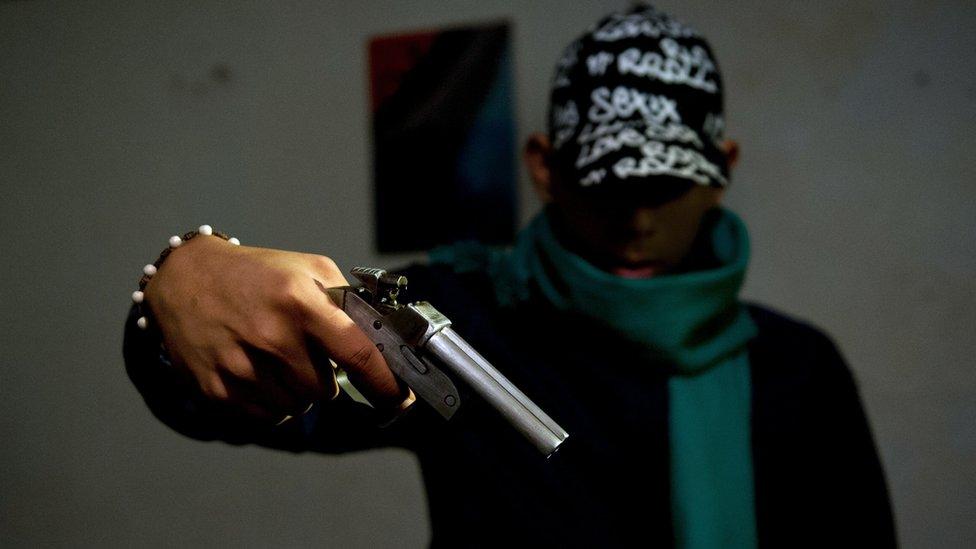 Los 6 países donde se producen la mitad de las muertes por arma de fuego en el mundo (y 5 son latinoamericanos)