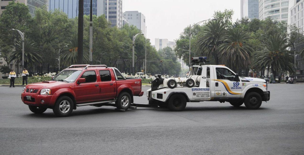 Llevan al corralón a 25 vehículos por violar Hoy No Circula en CDMX; suman 73 en dos días