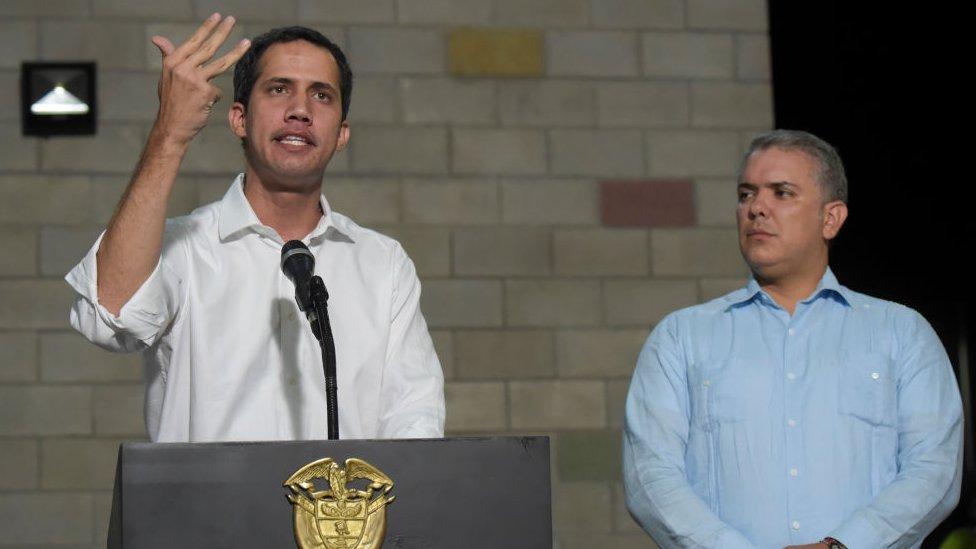 Crisis en Venezuela: ¿qué riesgos corre Colombia al ser el “centro de operaciones” de la cruzada contra Nicolás Maduro?