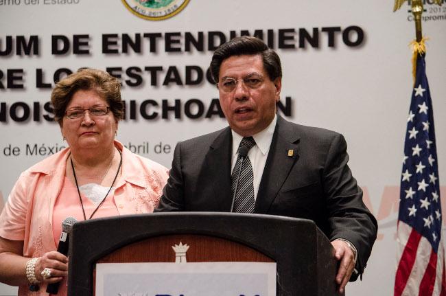 Designan a gobernador interino de Michoacán