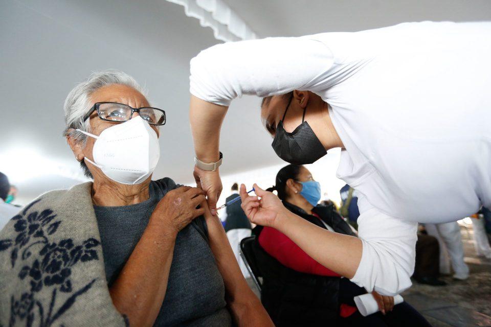 La CDMX lanzará campaña de vacunación contra COVID-19 para todas personas adultas rezagadas