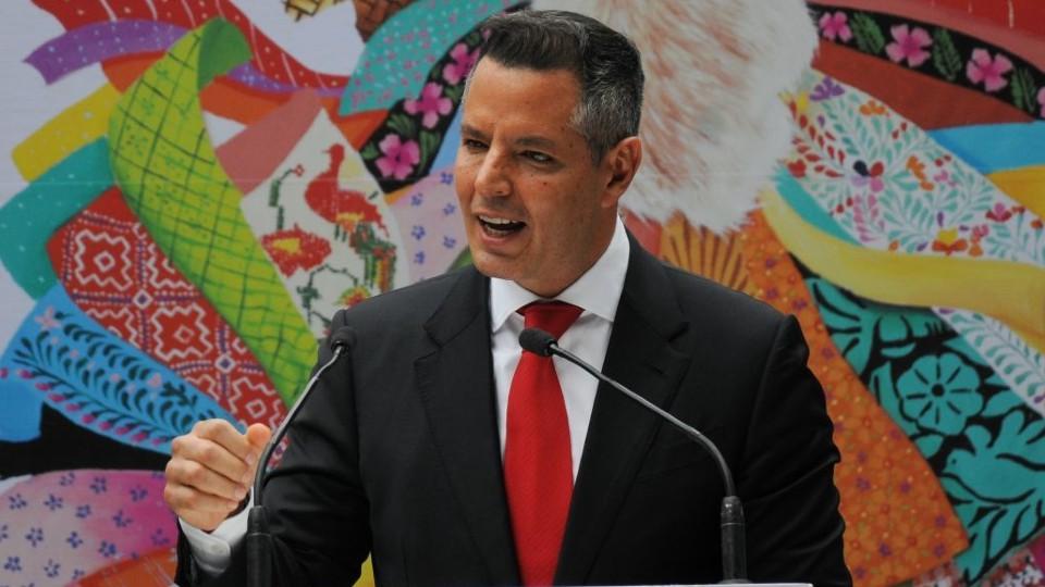 Murat respalda que Fuerzas Armadas tengan tareas de seguridad; es irresponsable retirarlas de las calles, dice