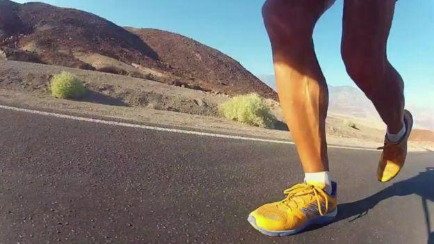 El secreto de la capacidad extraordinaria del hombre que corrió 50 maratones en 50 días