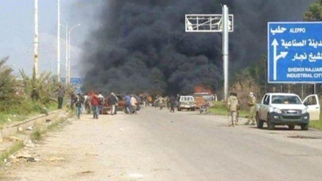Lo que se sabe del ataque con auto bomba en el que murieron decenas de personas en Siria